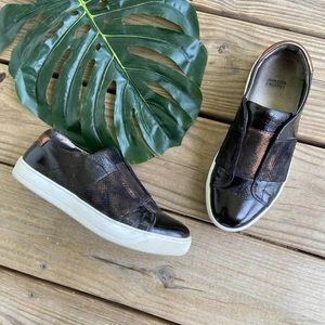 Johnston & Murphy slip on leather sneaker Eden like new